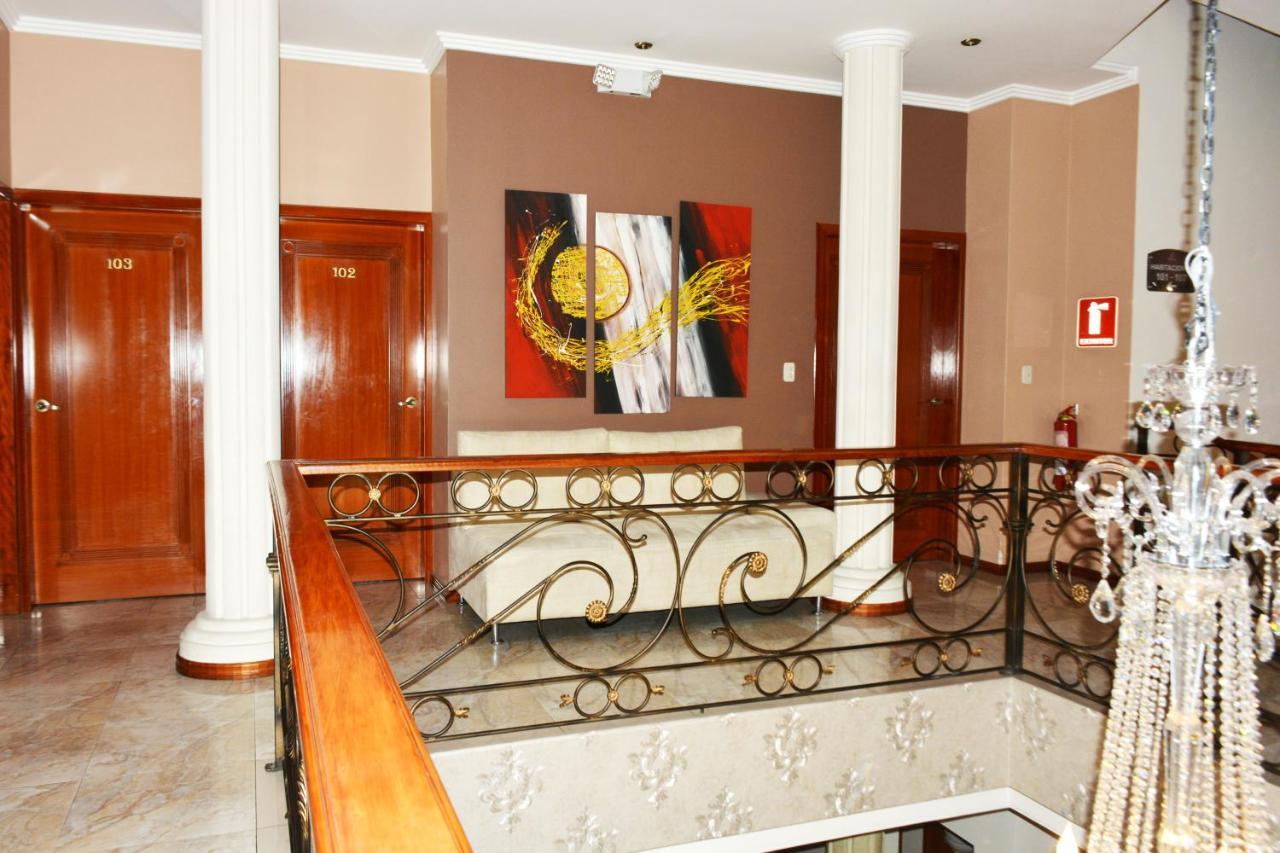 Alejandrina Hotel クエンカ エクステリア 写真
